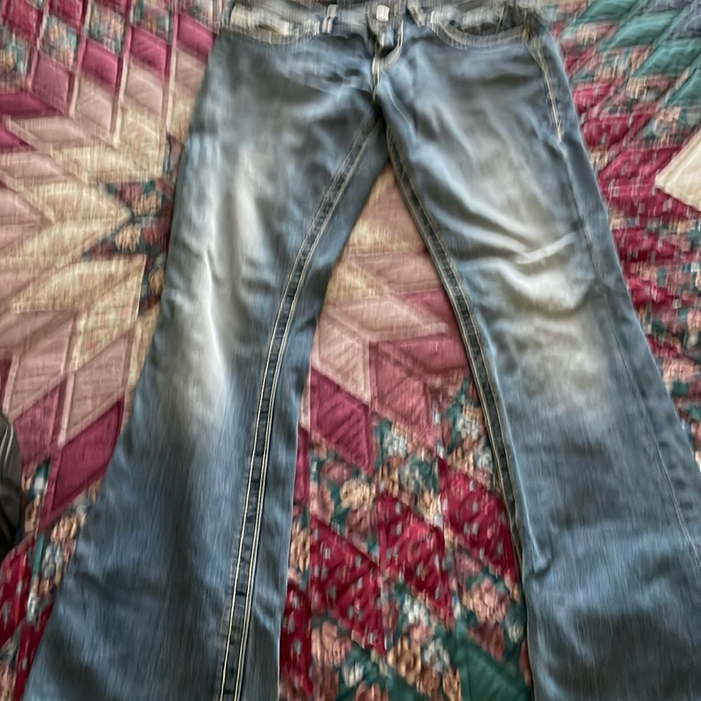 Women’s Vigoss jeans